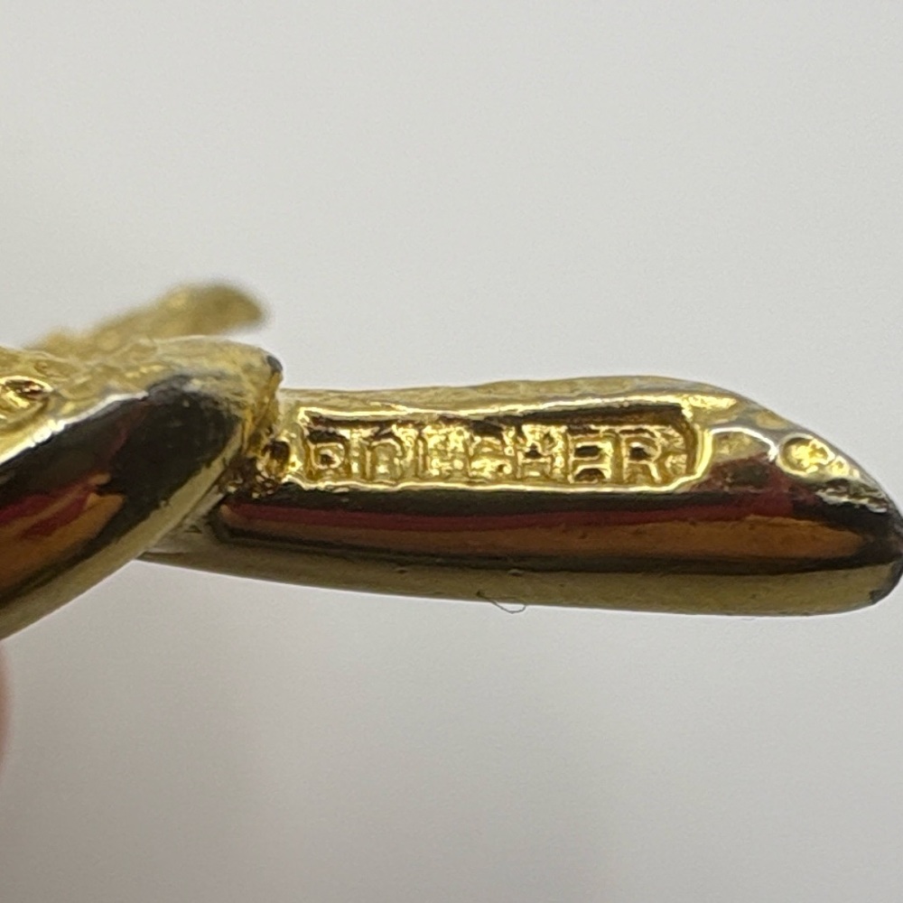 Elegant Gold and Cream Rose Brooch - Picture 8 of 8